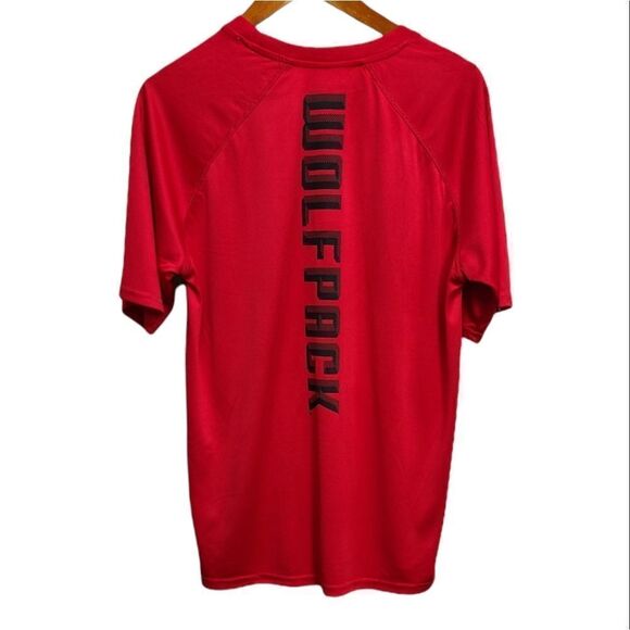 ChampionāNCāāStateĀ RedāPolyesterāShirtāSizeāMedium - Picture 2 of 4